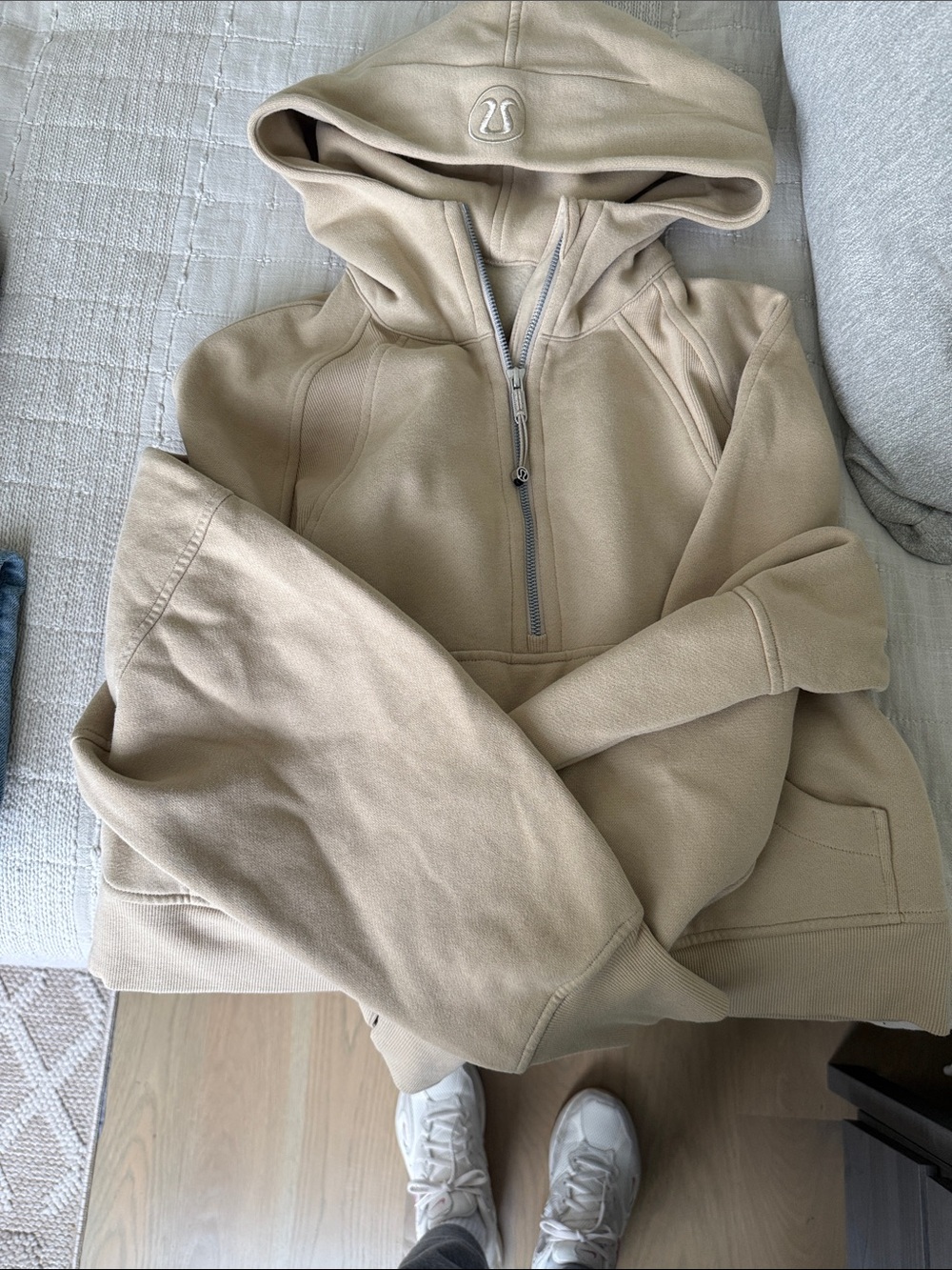 lululemon athletica Women's Hooded Half-Zip Jacket - Beige